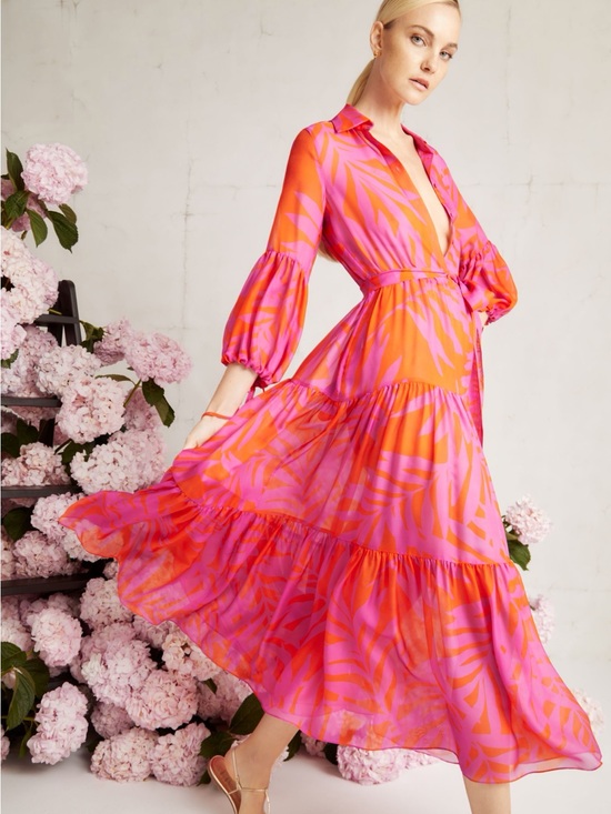 Carolina Herrera Dresses & Skirts - NWOT CH Carolina Herrera Pink and Orange Printed Silk Maxi Dress, Size XS